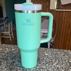 Stanley Jade 40 oz tumbler
